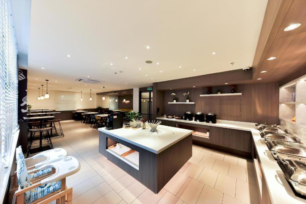 Hanting Premium Hotel Shanghai Hongqiao West Zhongshan Road מראה חיצוני תמונה