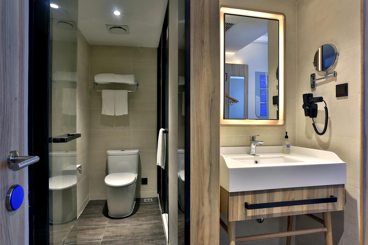 Hanting Premium Hotel Shanghai Hongqiao West Zhongshan Road מראה חיצוני תמונה